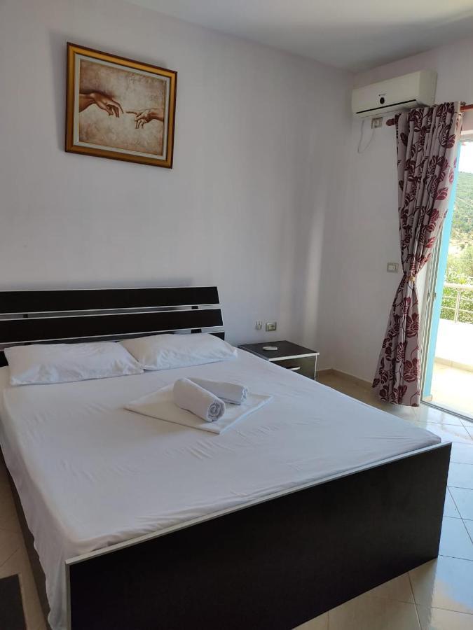 Esmeralda Hotel & Restaurant كساميل المظهر الخارجي الصورة