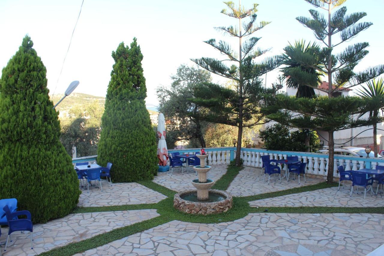 Esmeralda Hotel & Restaurant كساميل المظهر الخارجي الصورة