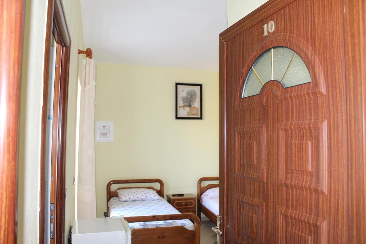 Esmeralda Hotel & Restaurant كساميل المظهر الخارجي الصورة