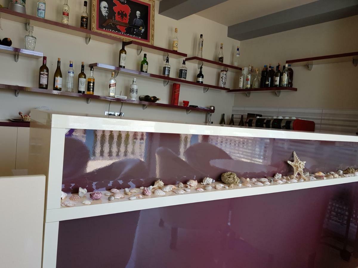 Esmeralda Hotel & Restaurant كساميل المظهر الخارجي الصورة