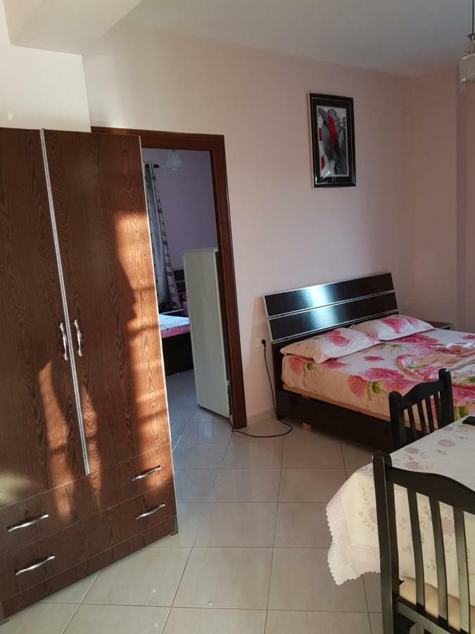 Esmeralda Hotel & Restaurant كساميل المظهر الخارجي الصورة
